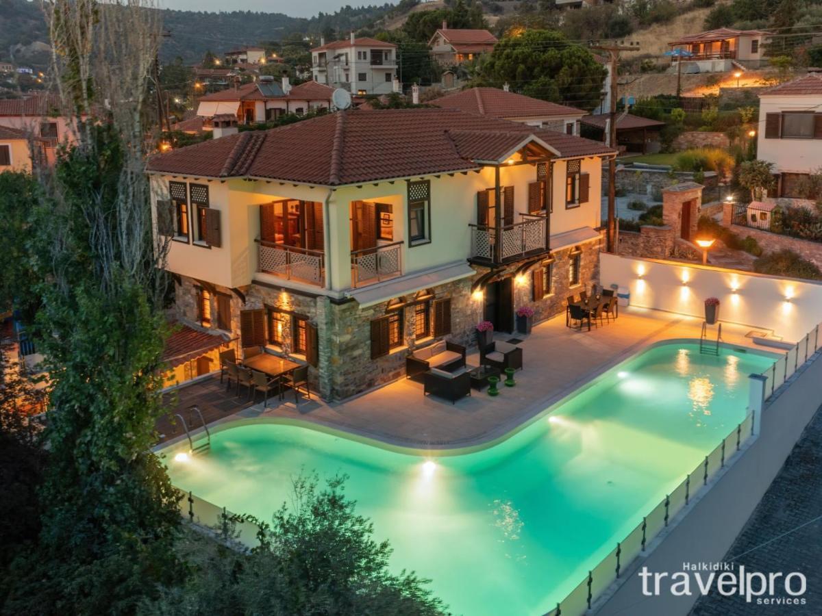 Villa Artemis By Rentalspro - Nikiti Halkidiki エクステリア 写真
