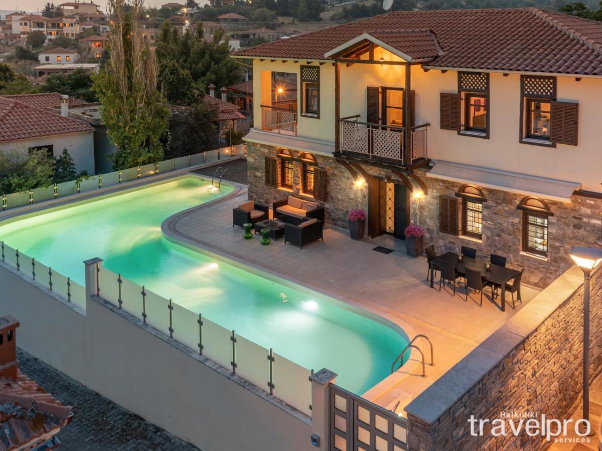 Villa Artemis By Rentalspro - Nikiti Halkidiki エクステリア 写真