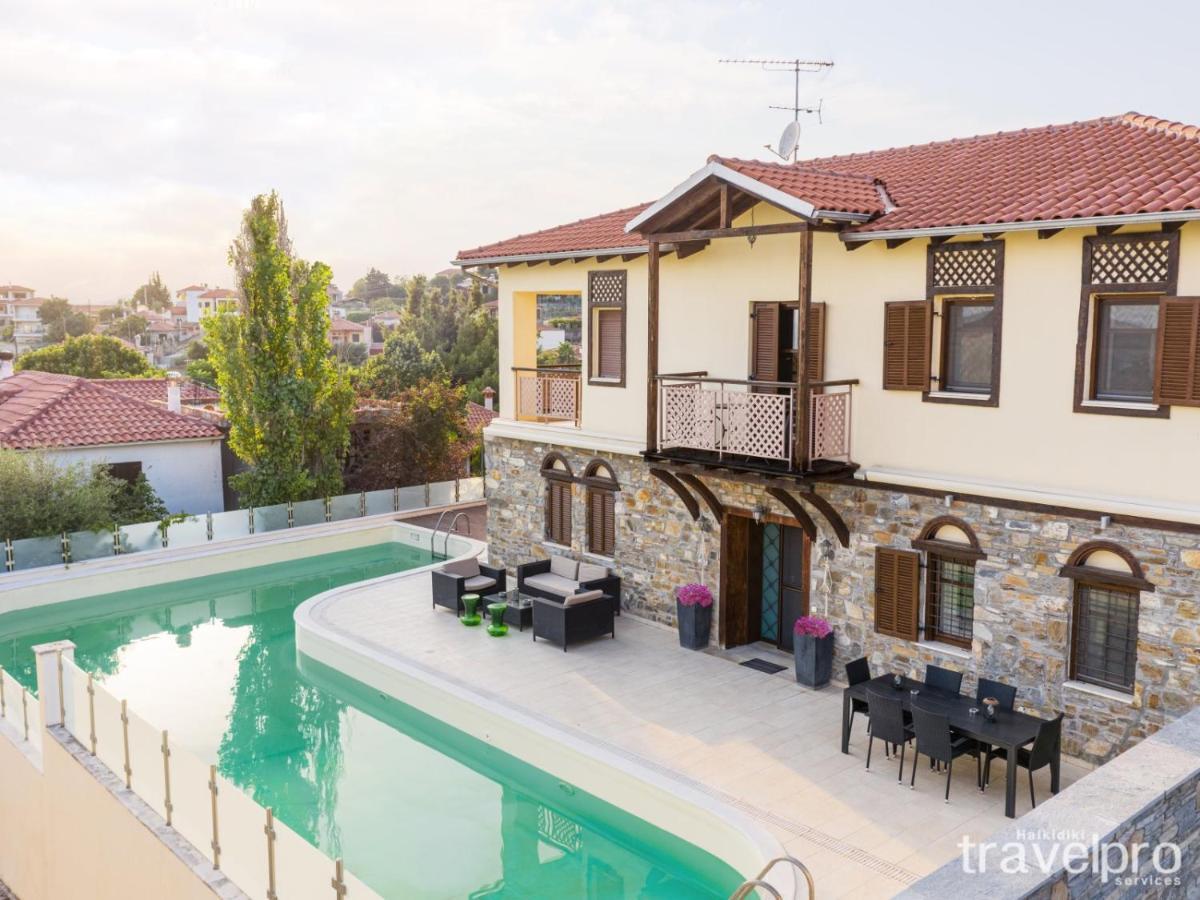 Villa Artemis By Rentalspro - Nikiti Halkidiki エクステリア 写真