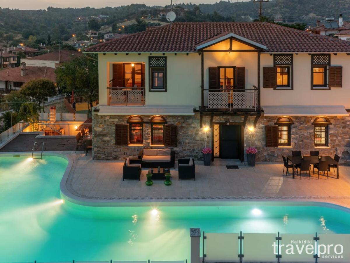 Villa Artemis By Rentalspro - Nikiti Halkidiki エクステリア 写真